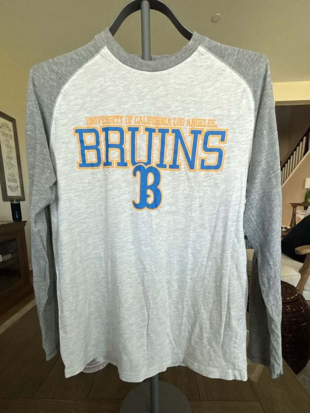 Champion UCLA Bruins University of California Los Angeles Long Sleeve Tee